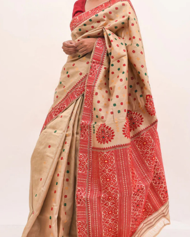 Muga handloom craft